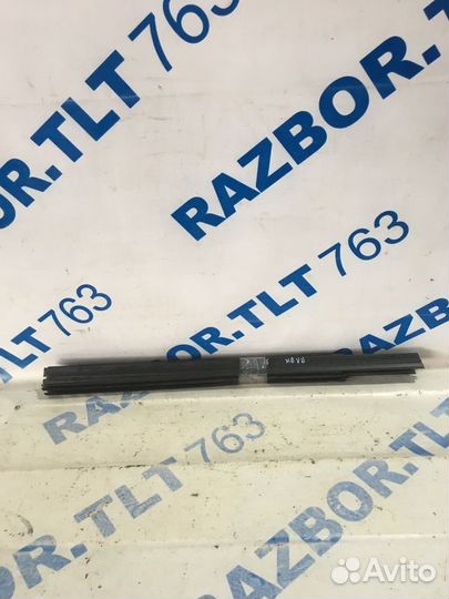 Уплотнитель стекла внутренний skoda octavia A5 1.4