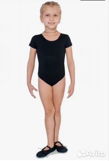 Гимнастический купальник 116-122 с коротким рукаво