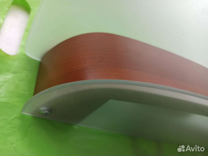 Полка настенная с подсветкой