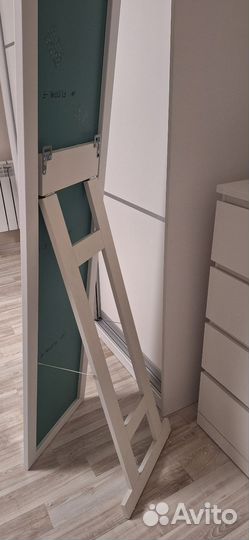 Зеркало напольное