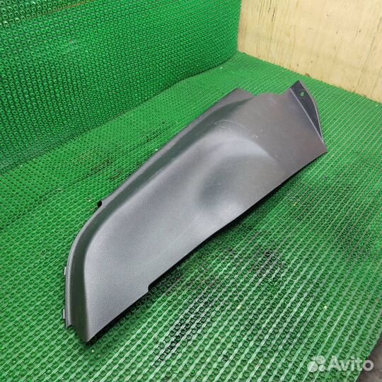 Обшивка стойки левая Volkswagen Tiguan 5N1 2008