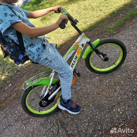 Велосипед детский двухколесный 16