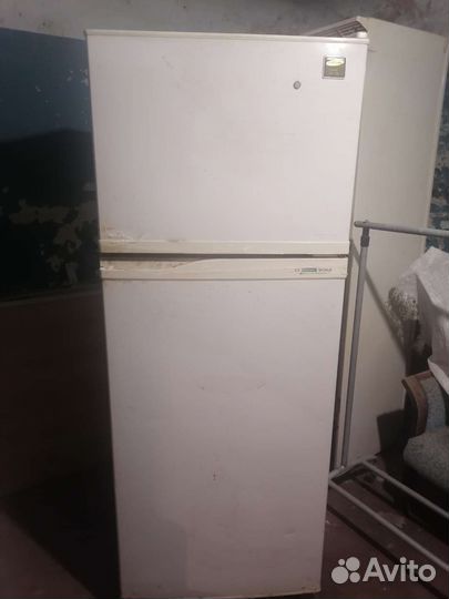 Холодильник Samsung SR 398