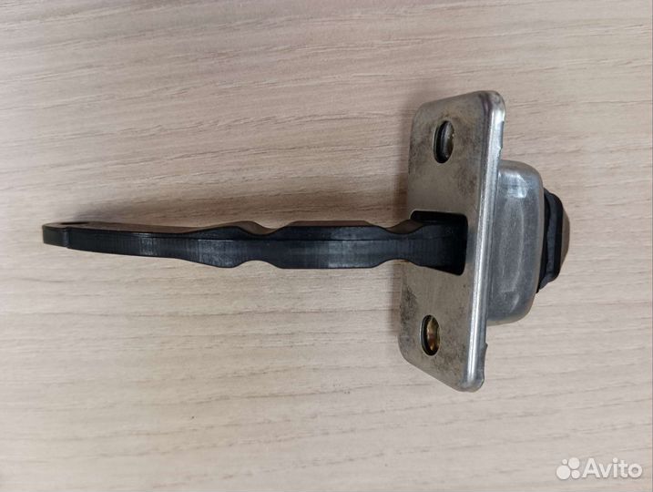 Усил. фиксатор двери УАЗ Патриот (тихие, 3 уровня)