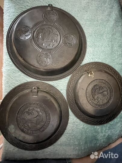 Набор коллекционных тарелок 3шт