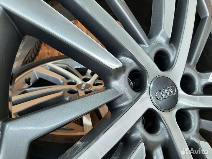 R20 Continental ContiWinterContact TS 850P SUV 255/45, PCD 5x112 DIA 66.6