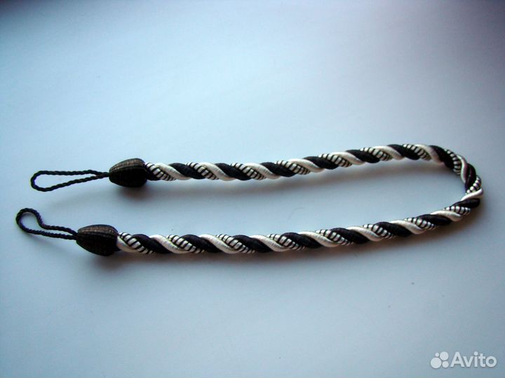 Держатель для шторы - шнур