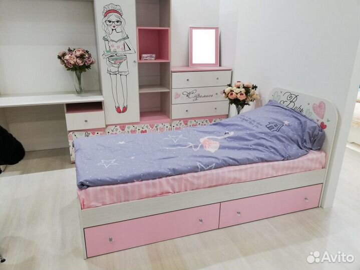 Детская комната для девочки