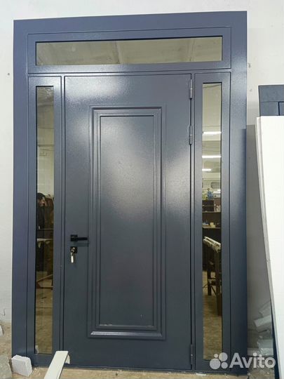 Дверь подъездная