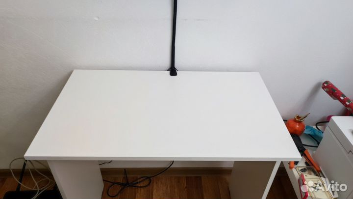 Стол письменный компьютерный IKEA