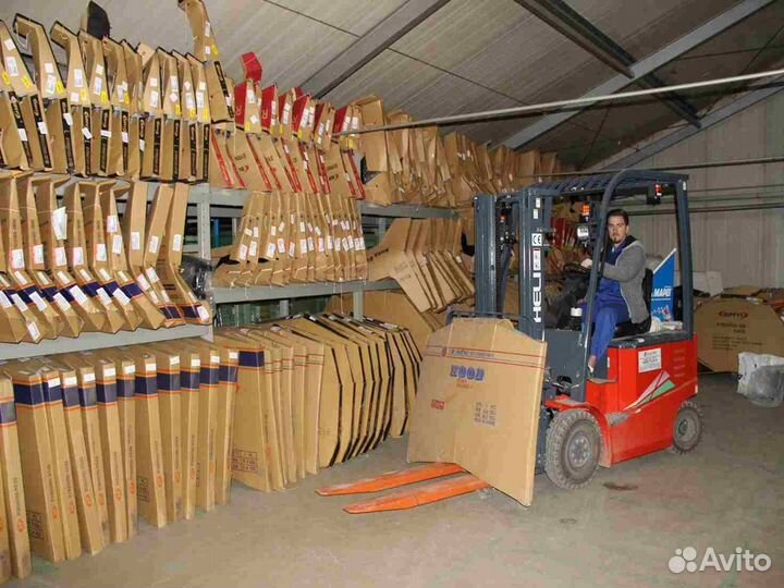 3 Суппорт радиатора (Тайвань)