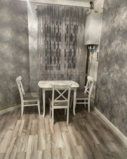 1-к. квартира, 42 м², 15/19 эт.