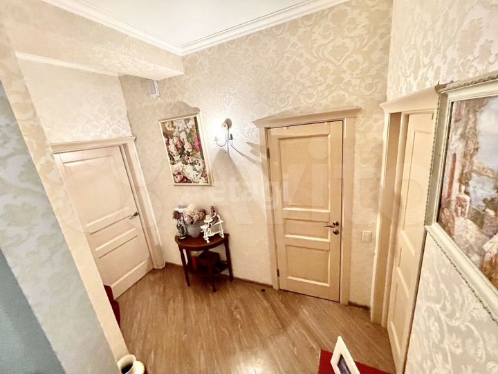 3-к. квартира, 127,8 м², 16/16 эт.