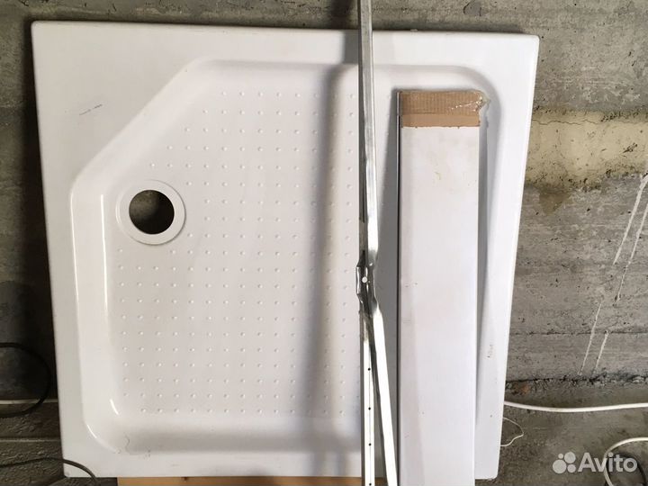 Душевой поддон 90х90 новый акриловый