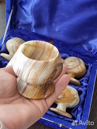 Бокалы из оникса