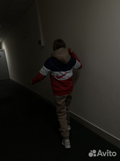 Ветровка nike