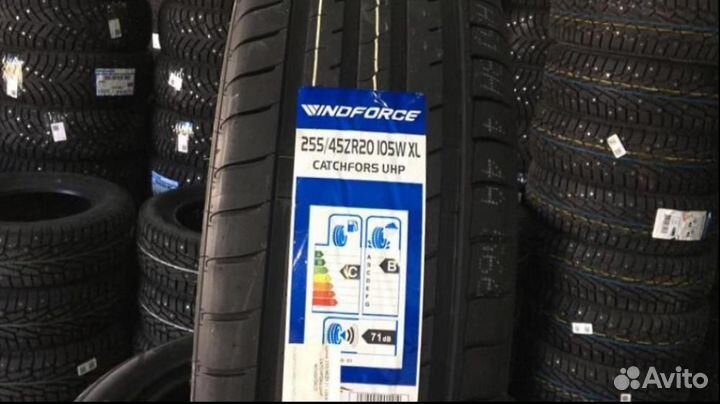 Windforce Catchfors UHP 255/45 R20 105W