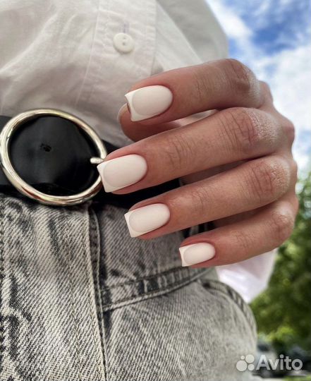 Маникюр,педикюр &наращивание ногтей