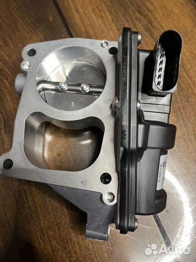 Дроссельная заслонка