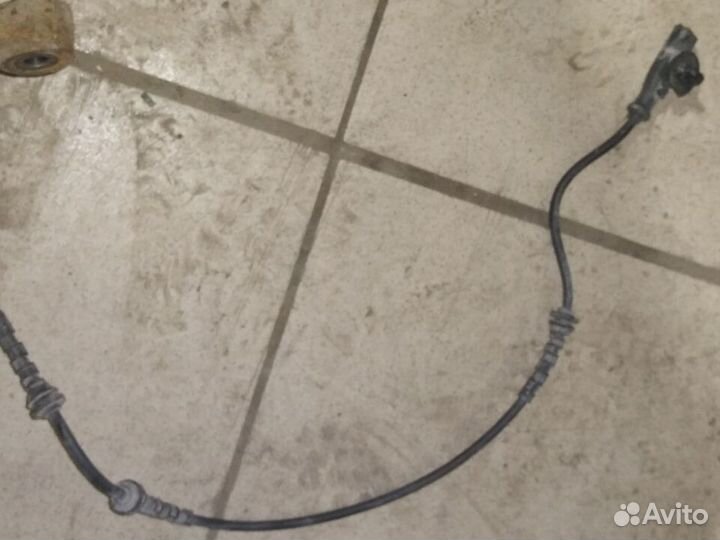 Датчик abs абс Renault Kaptur перед правый