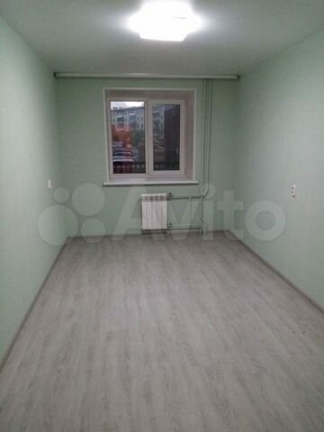 2-к. квартира, 64 м², 1/10 эт.