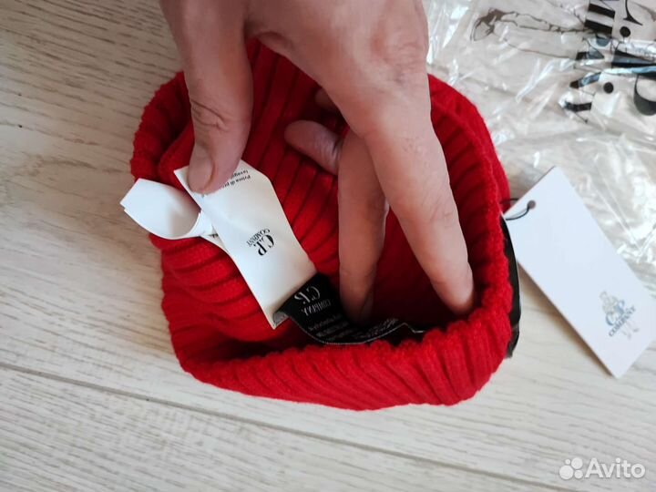 Шапка C.P Company красная