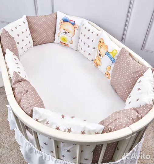 Бортики в кроватку малышу на выписку