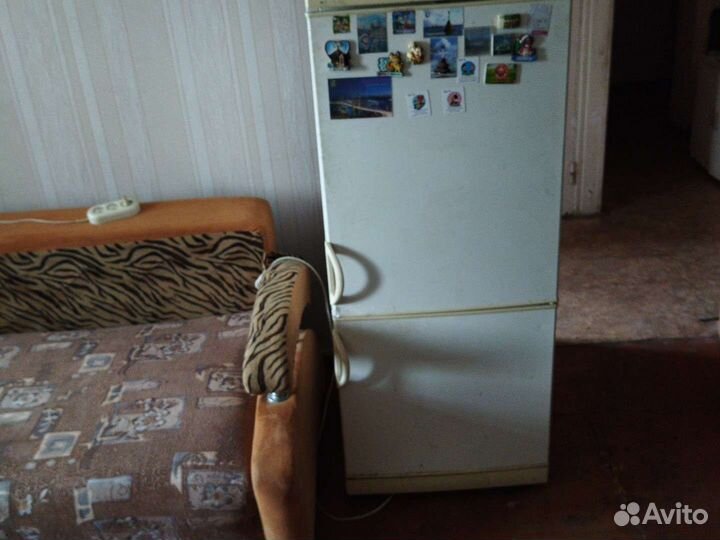 Холодильник на запчасти Snaige