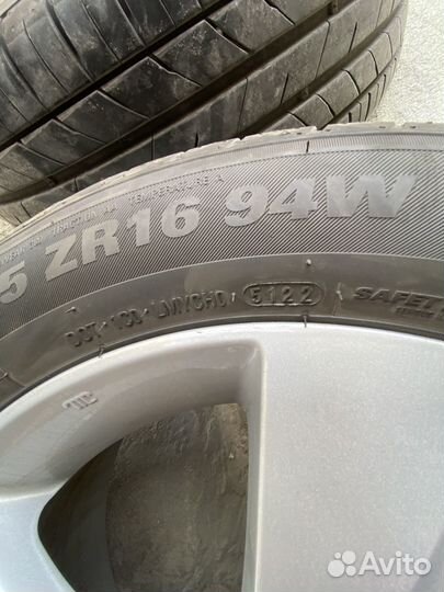 Kumho Ecsta HS52 205/55 R16