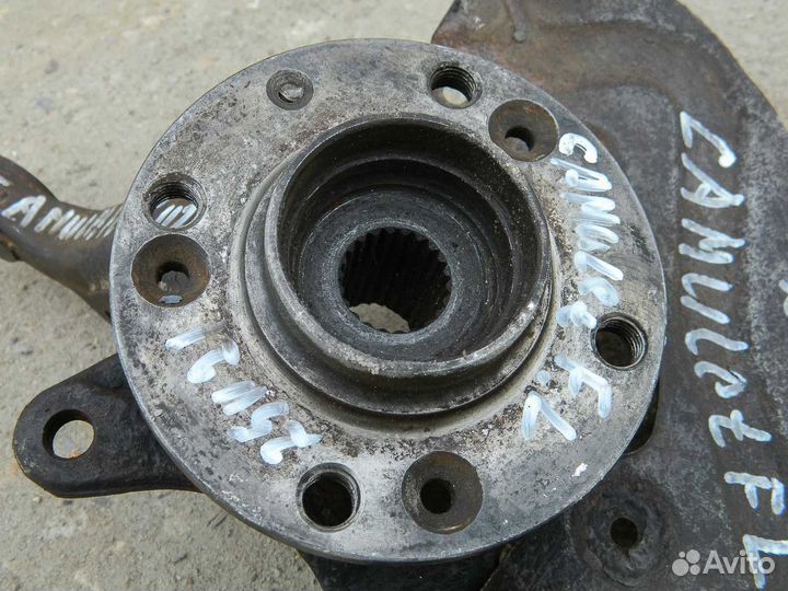 Кулак поворотный левый Chery Amulet