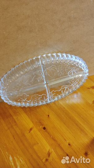 Ваза хрустальная и есть блюдо сервировочное