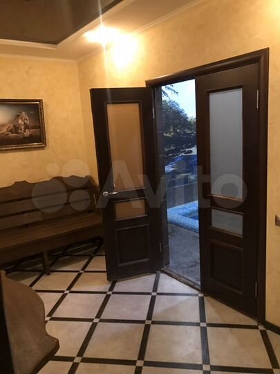 Коттедж 170 м² на участке 10 сот.