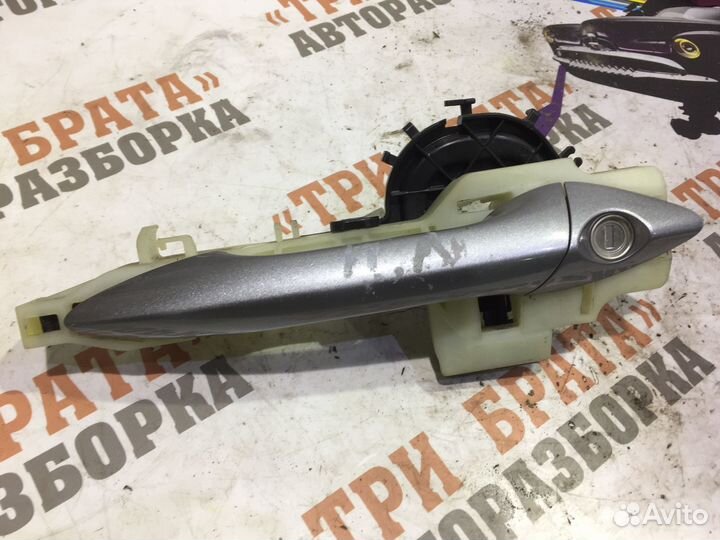 Хендай Элантра Ручка наружная передняя левая
