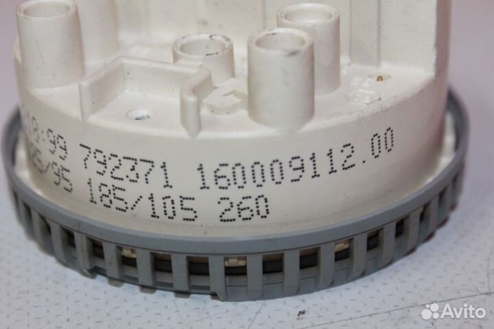 Прессостат Ariston Indesit C00056246 бу. 2704
