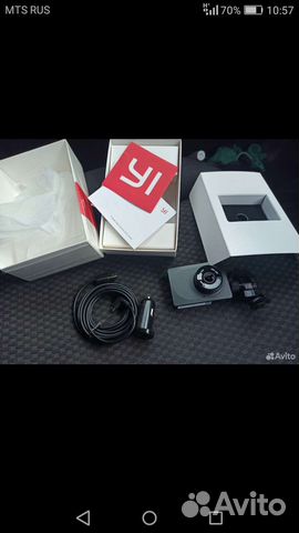 Видеорегистратор Xiaomi YI Compact Dash Camera