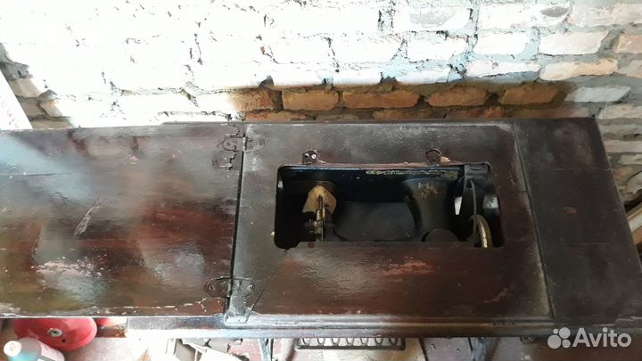 Швейная машинка зингер антикварная