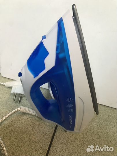 Утюг Electrolux EC1660