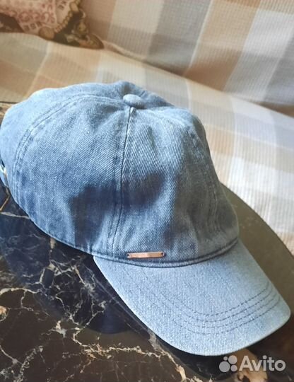 Кепка джинсовая
