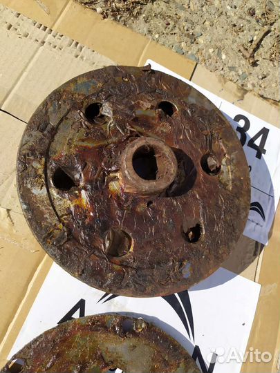 Маховик Урал новый СССР