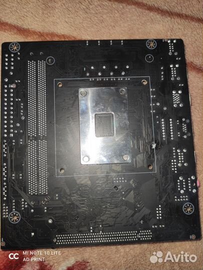 Материнская плата с оперативной и кулером