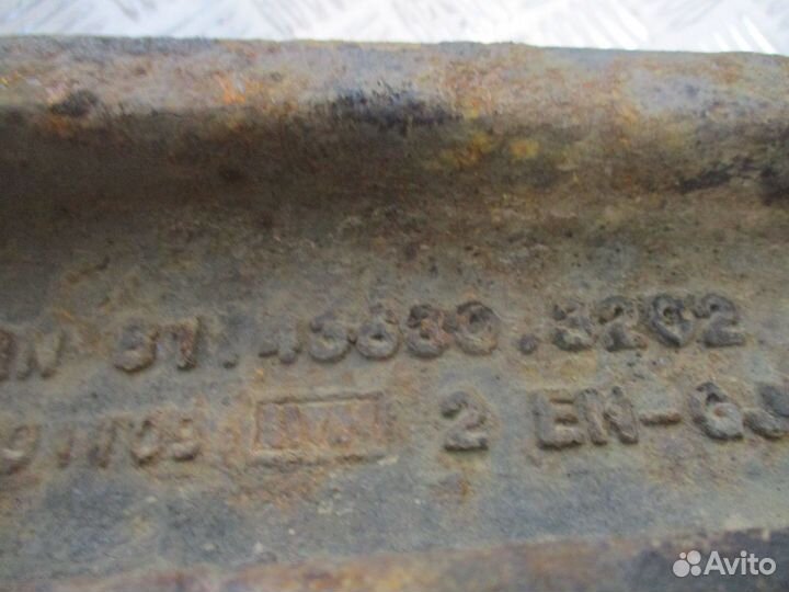 Кронштейн пневморессоры задний правый MAN 81436303