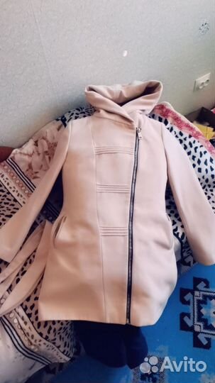 Пальто женское демисезонное 46 48р