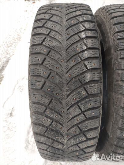 Michelin X-Ice North 4 215/65 R17