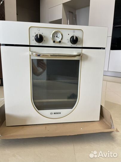 Встроенный духовой шкаф