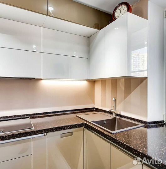 Угловая кухня с мдф фасадами