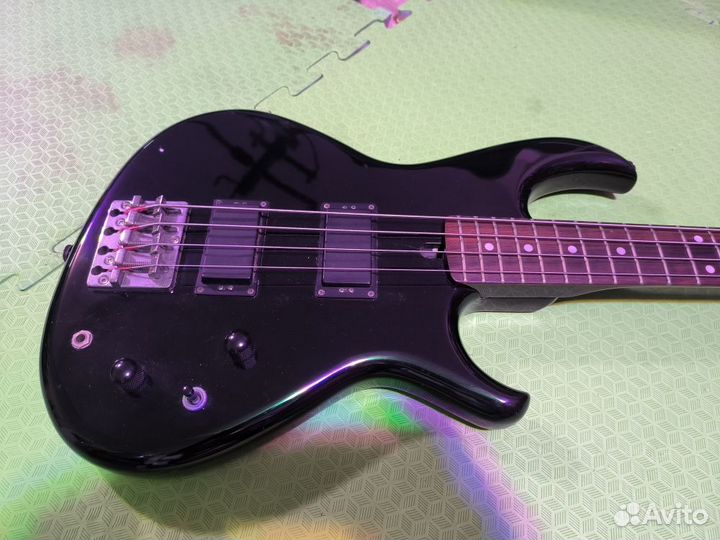 Бас гитара aria pro 2