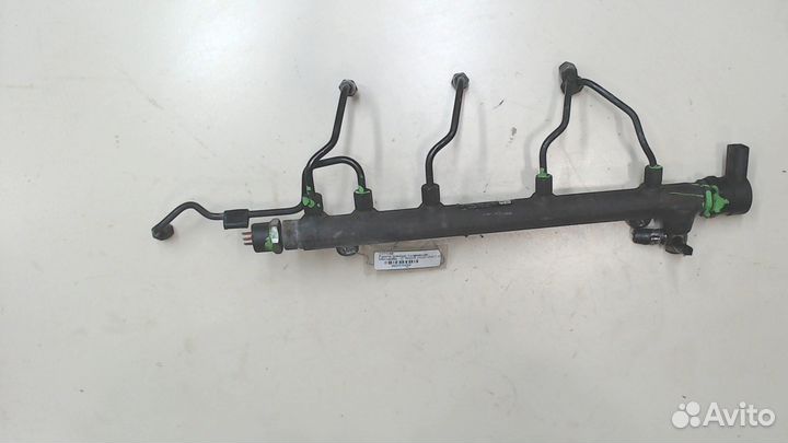 Рампа топливная Mercedes C W203, 2005