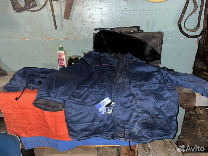 Мужской теплый костюм