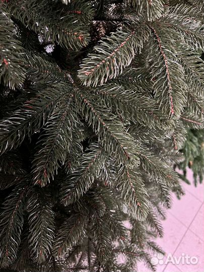 Ель искуственная литая