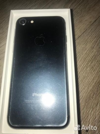 Телефон iPhone 7 32gb